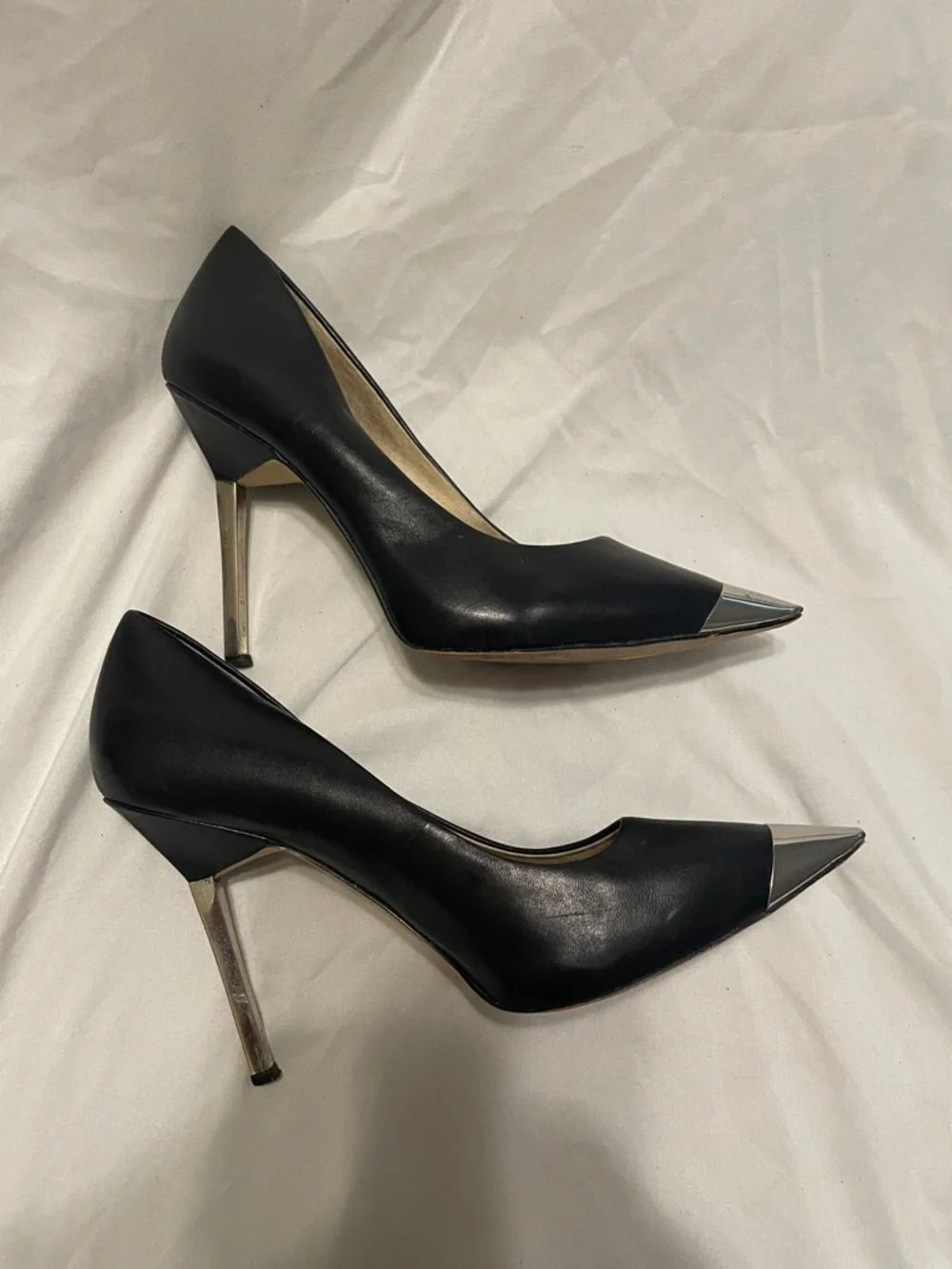 Michael Kors Black Leather Pointed Pumps with Silver Toe Cap